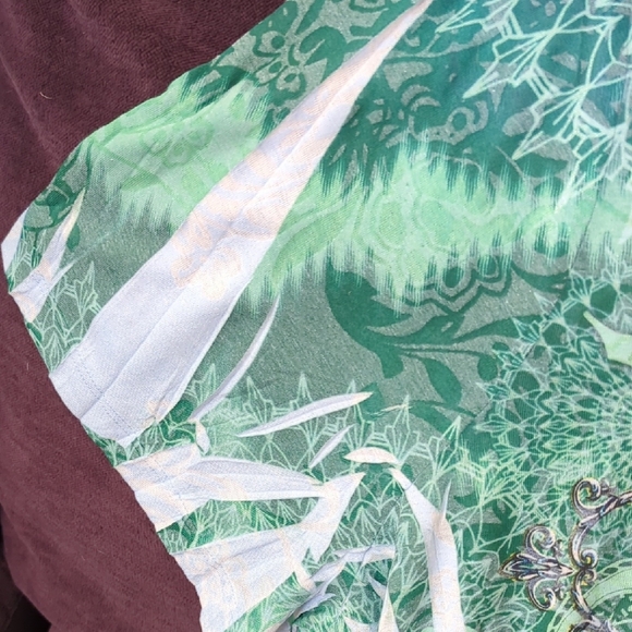 Catherines Blue Green Graphic Short Sleeve Blouse - Picture 4 of 4